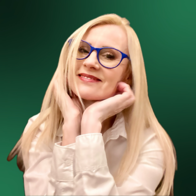 Monika Spaulenok - Poradnia Valeria foto bio